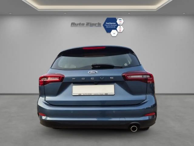 Ford Focus Titanium Wagon