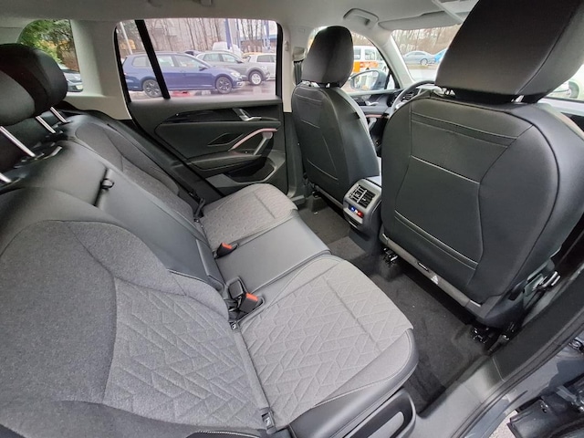 Volkswagen Tiguan 1.5 eTSI Plus