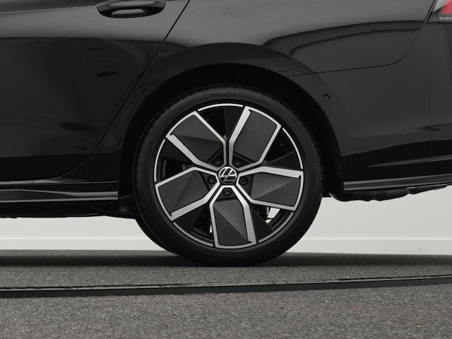 Volkswagen Golf DSG R-Line Variant