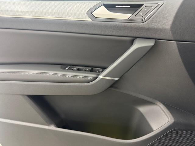 Volkswagen Touran Goal Rear View Allwetter Navi 7 Sitzer