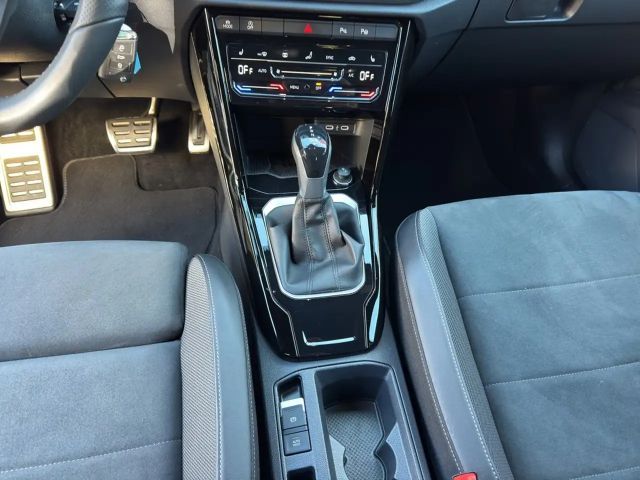 Volkswagen T-Roc 1.5 TSI DSG R-Line