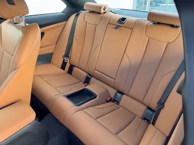 BMW 218 218i Coupé M-Sport