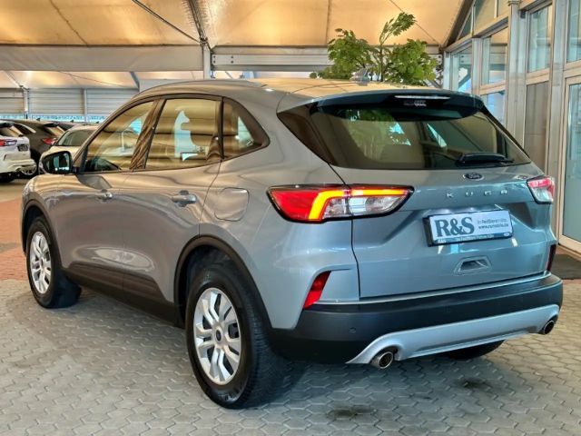 Ford Kuga Cool & Connect