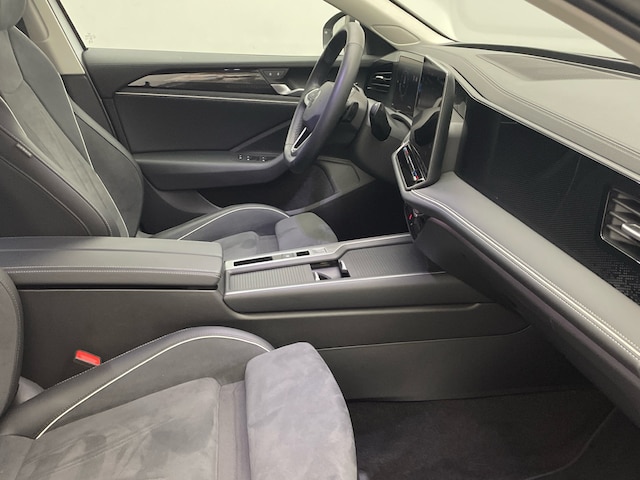 Volkswagen Passat 1.5 eTSI Business DSG