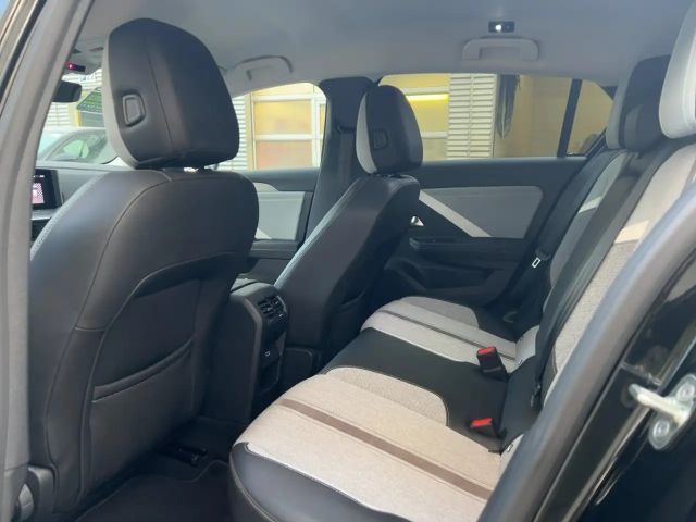 Opel Astra 1.2 Turbo Elegance Turbo