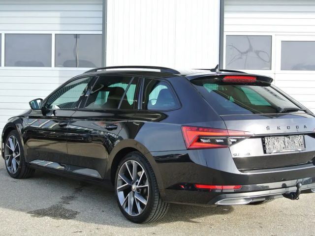 Skoda Superb Sportline iV
