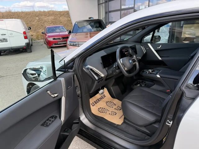 BMW iX xDrive40