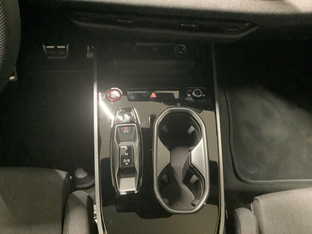 Audi A6 Avant Quattro S-Tronic