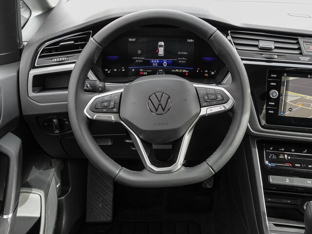 Volkswagen Touran 1.5 TSI DSG