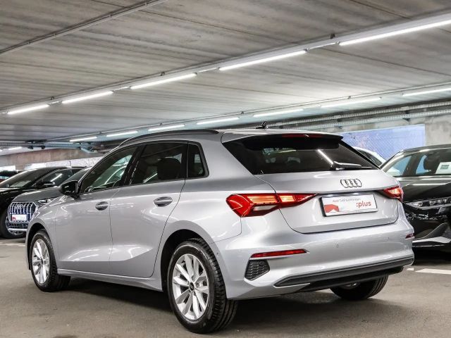 Audi A3 30 TDI Sedan