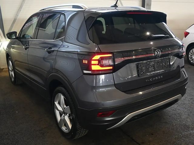 Volkswagen T-Cross Style