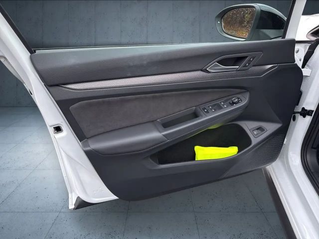 Volkswagen Golf Business GTE