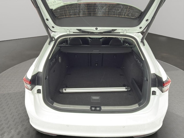 Skoda Superb 2.0 TDI Combi