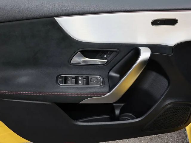 Mercedes-Benz A 35 AMG 4MATIC AMG Line