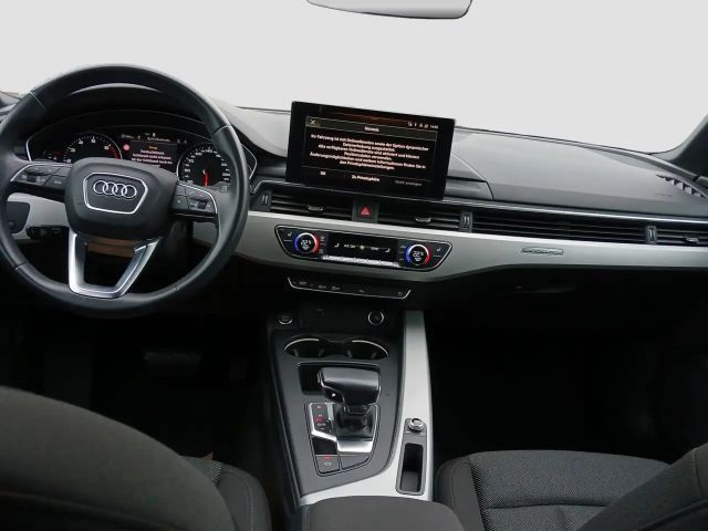 Audi A4 40 TFSI Quattro S-Tronic
