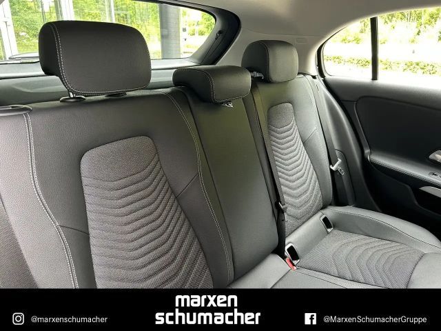 Mercedes-Benz A 180 A 180 Progr. AHK+Winter+Kamera+Carbon+LED+MY24