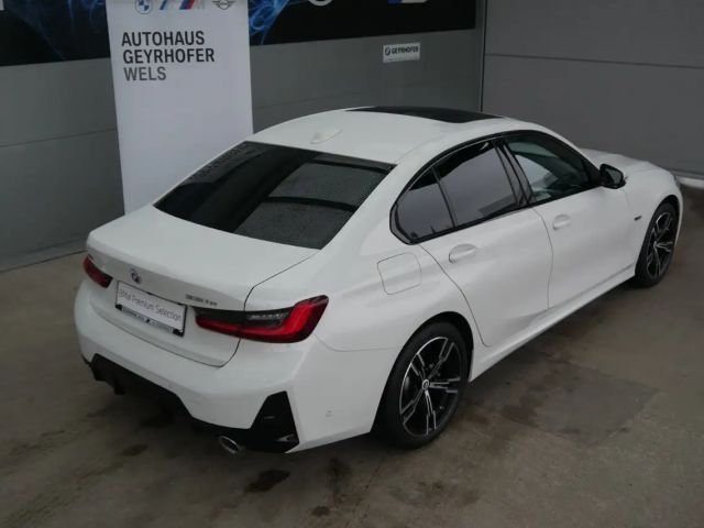 BMW 330 330e M-Sport Sedan xDrive