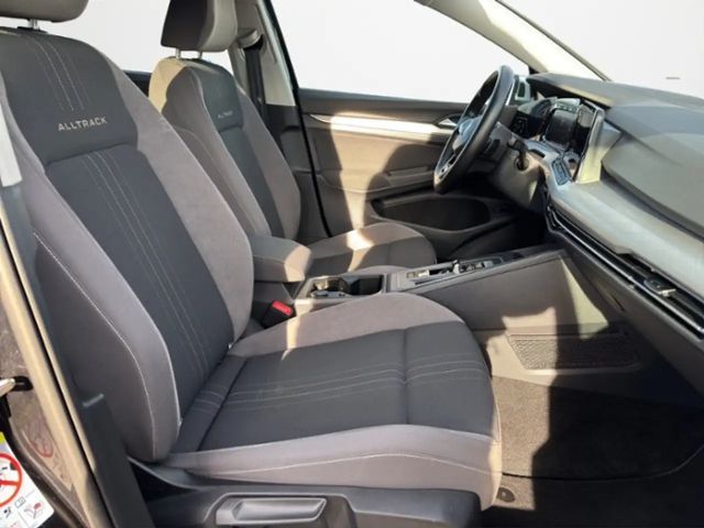 Volkswagen Golf 2.0 TDI AllTrack Variant