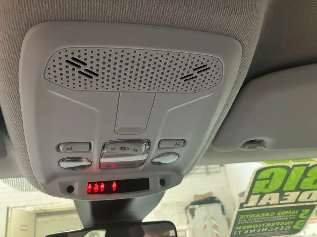 Opel Corsa F 1.2 5-Gang SHZ+PDC+SpurH+Bluetooth+