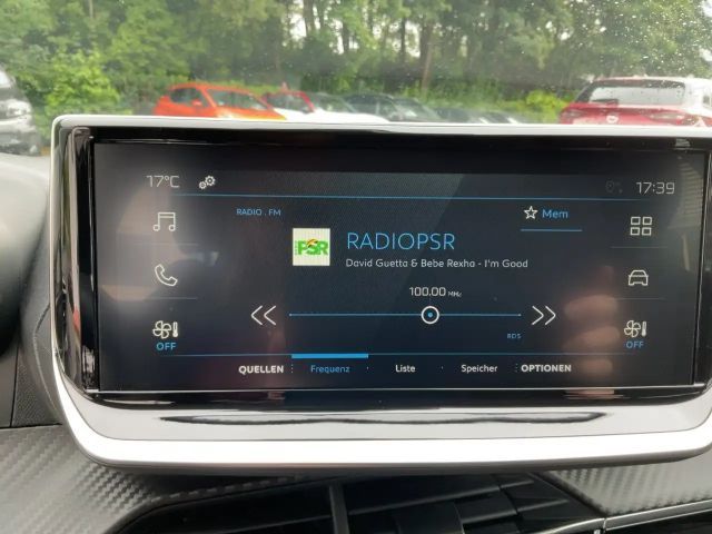 Peugeot 208 PureTech Style