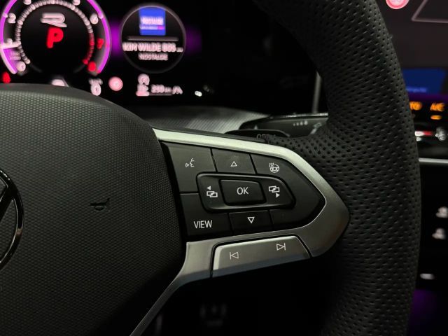 Volkswagen Golf 1.5 TSI R-Line