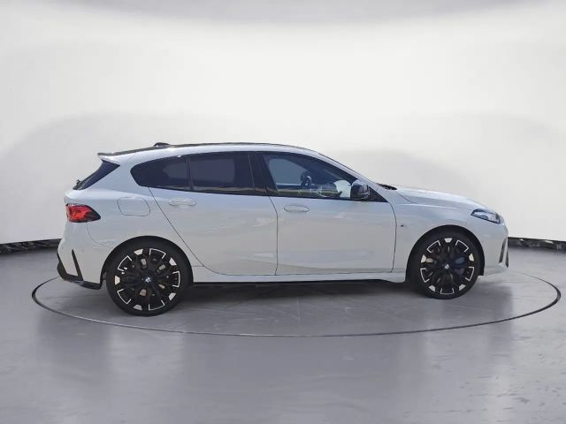 BMW 135 Sedan xDrive