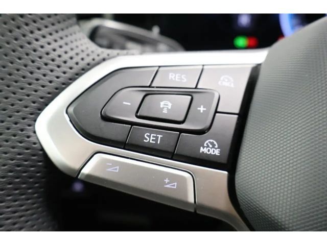 Volkswagen Tiguan 2.0 TDI DSG R-Line