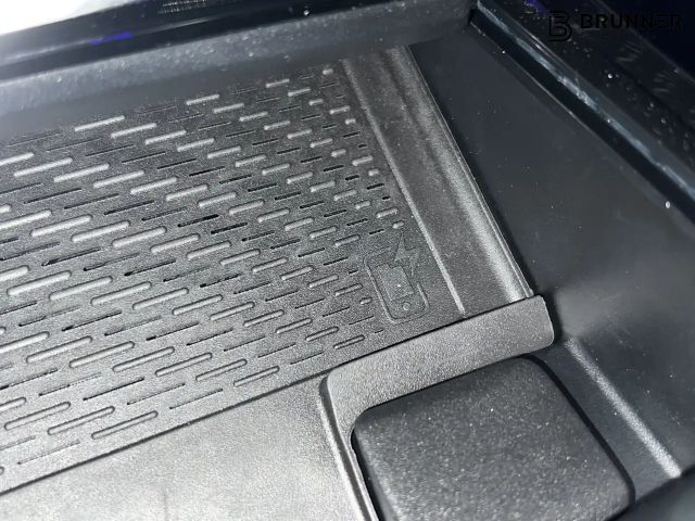 Mercedes-Benz GLA 200 AMG Line