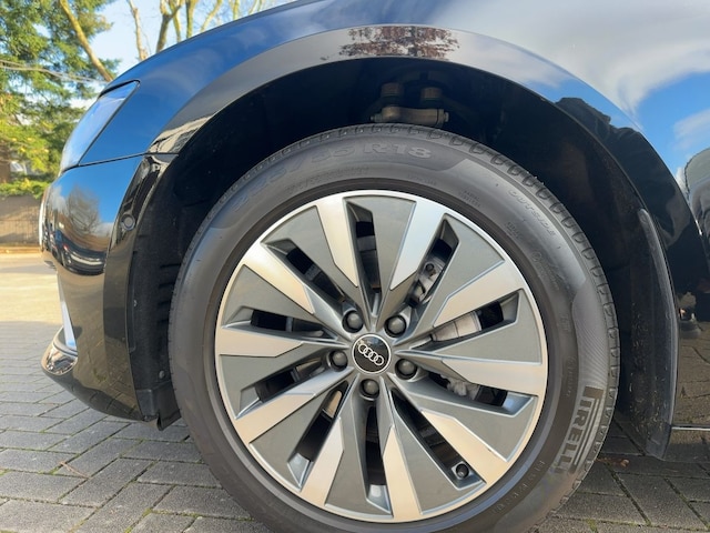 Audi A6 40 TDI Avant S-Tronic