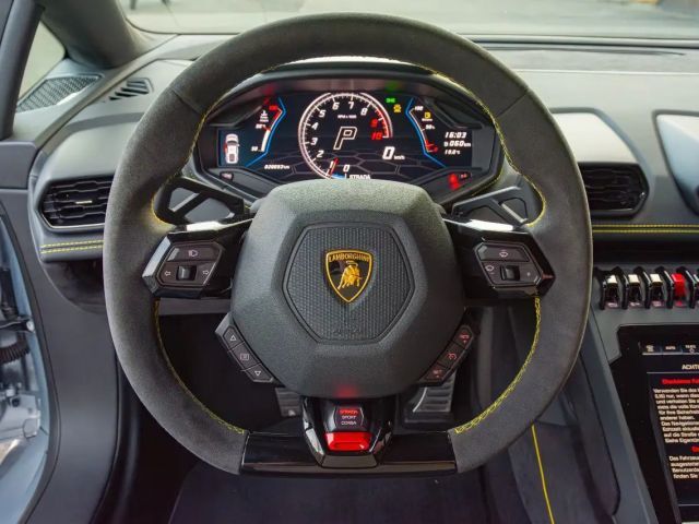 Lamborghini Huracan AWD EVO