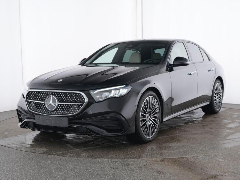 Mercedes-Benz E 200 AMG Line Sedan