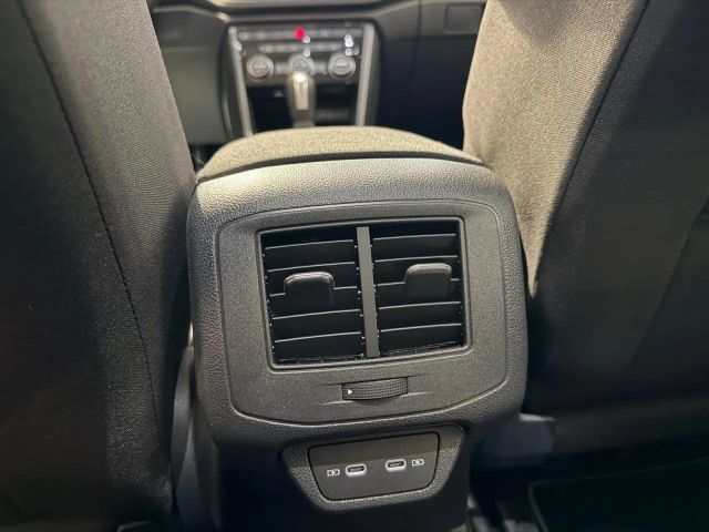 Volkswagen T-Roc 1.5 TSI DSG Sport