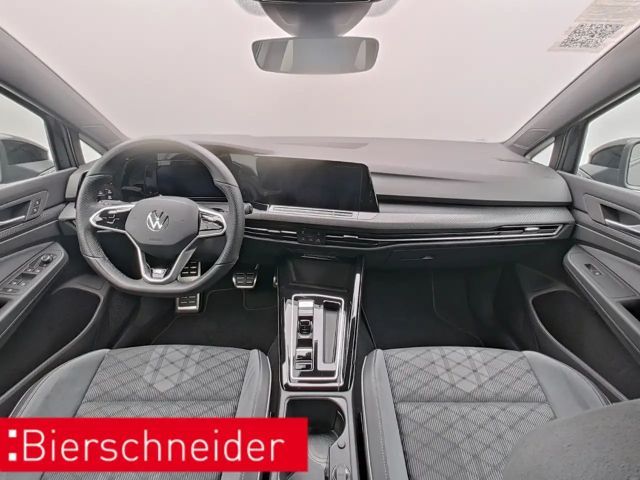 Volkswagen Golf 1.5 eTSI DSG R-Line Variant