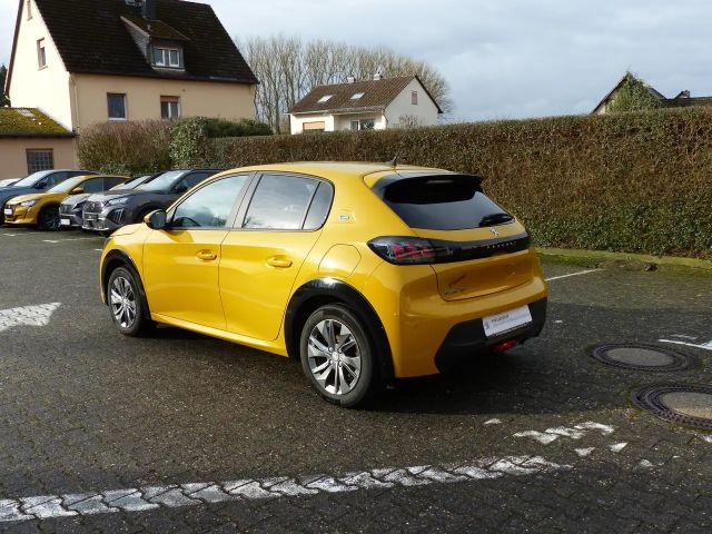 Peugeot E-208 Active Pack