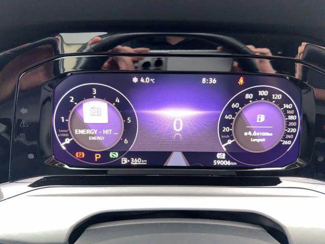 Volkswagen Golf DSG Life Variant