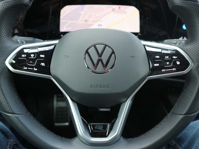 Volkswagen Golf R-Line Variant