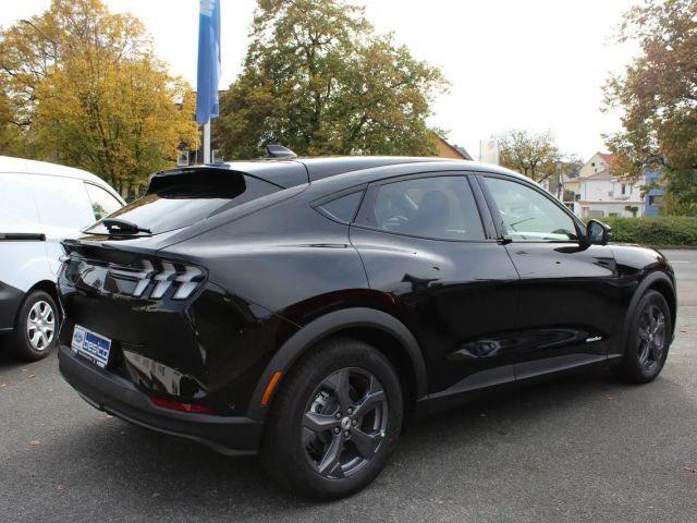 Ford Mustang Mach-E Standard range