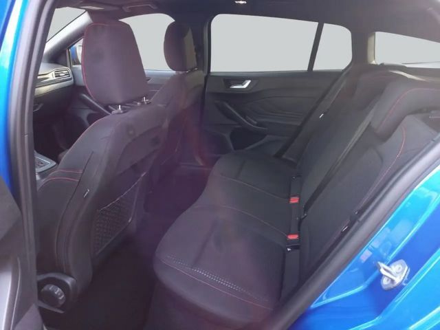 Ford Focus EcoBoost ST Line Wagon