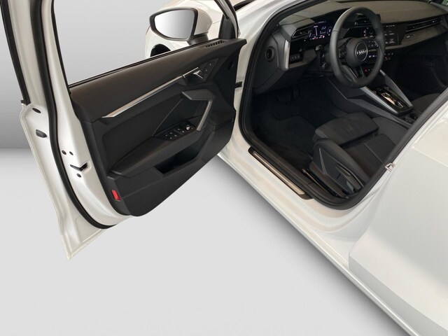 Audi A3 30 TFSI S-Tronic Sportback