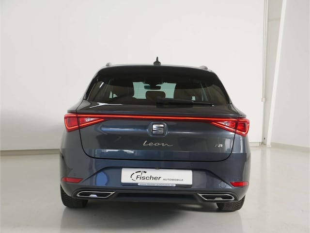Seat Leon 1.5 eTSI FR-lijn Sportstourer