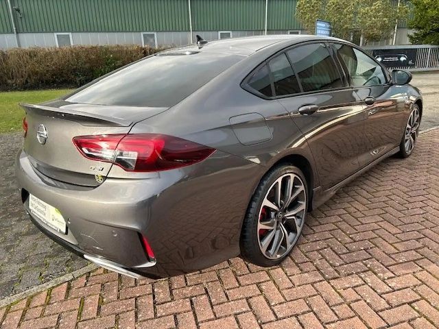 Opel Insignia GSi 4x4