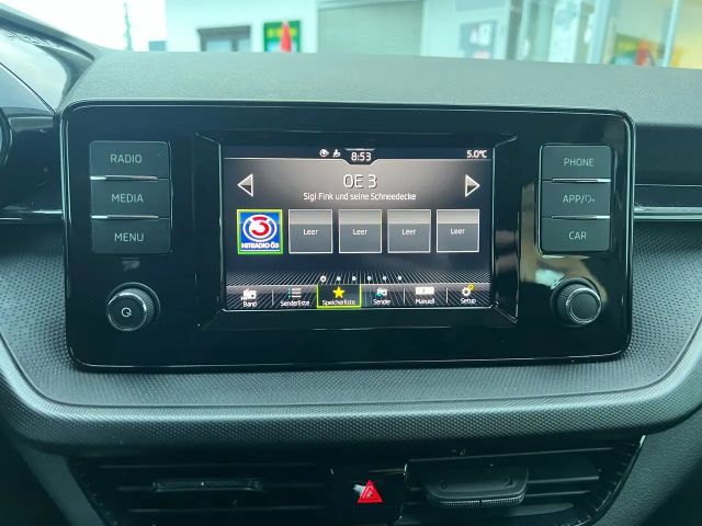 Skoda Fabia Essence 1.0i