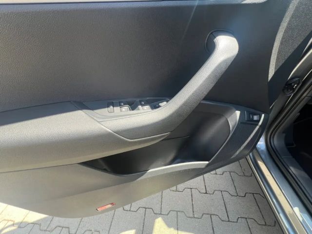 Skoda Karoq 1.5 TSI Tour