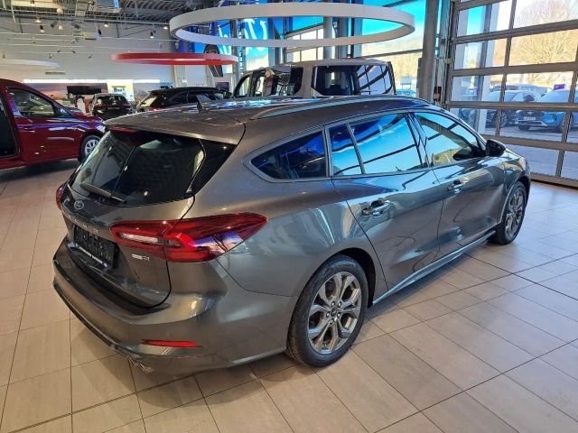 Ford Focus ST Line Wagon