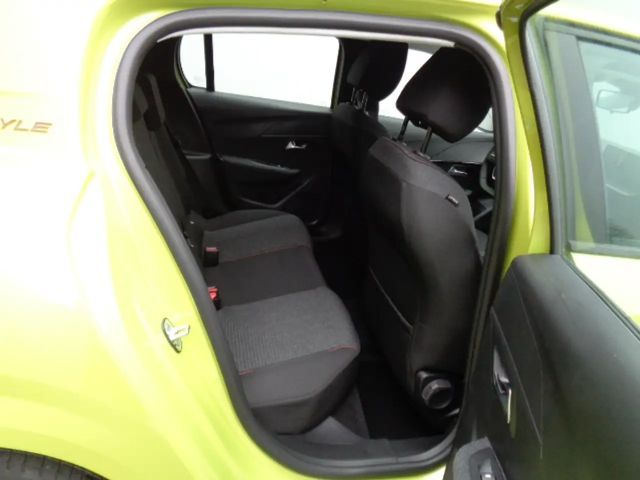 Peugeot 208 PureTech Style