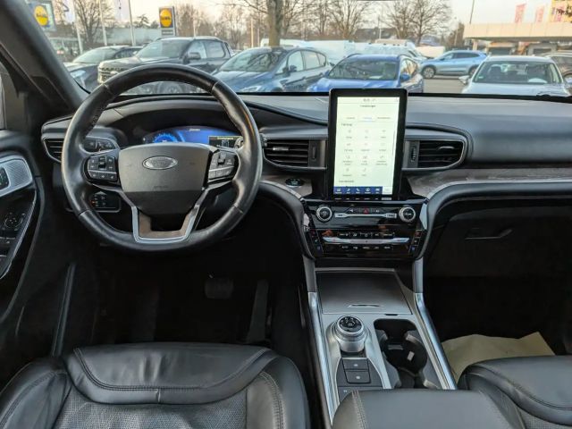 Ford Explorer Platinum Plug in Hybrid