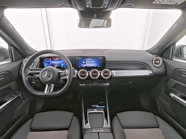 Mercedes-Benz EQB 250