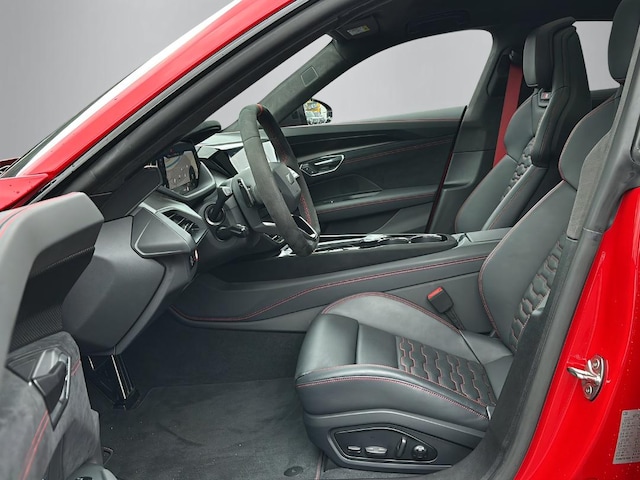 Audi RS e-tron GT Performance Quattro