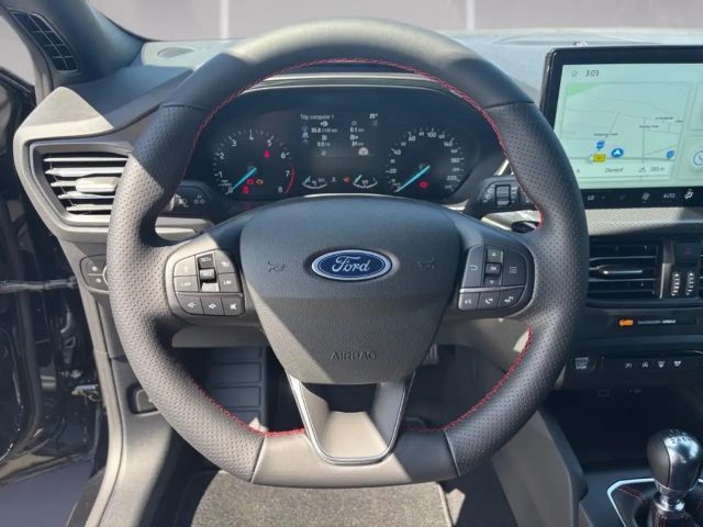 Ford Focus EcoBoost ST Line