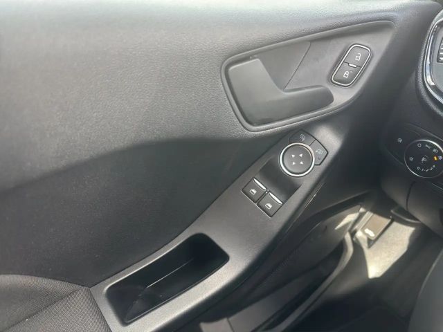 Ford Fiesta Cool & Connect